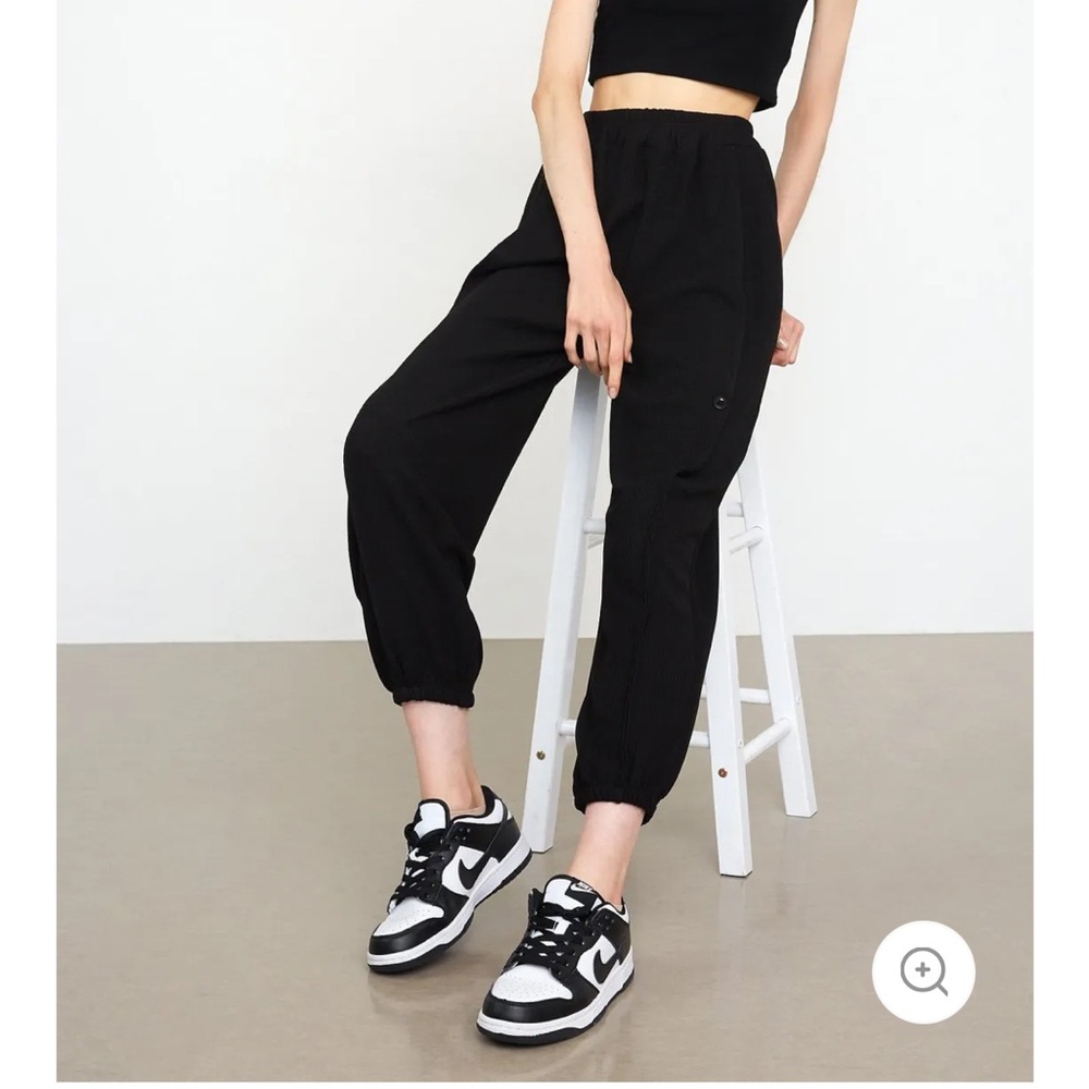 J.Ing Octavia Black Slouchy Pants